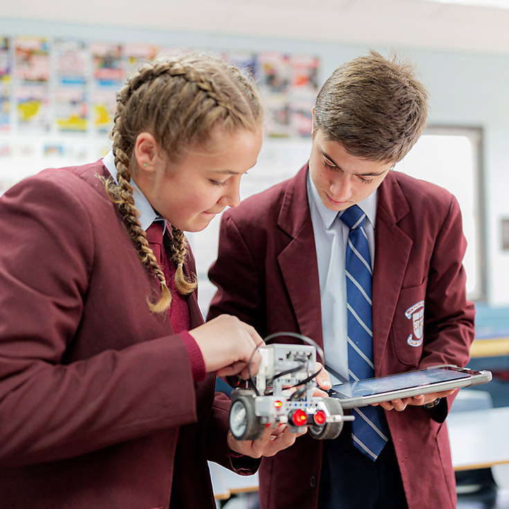 Bede Polding Catholic College Windsor students learning robotics