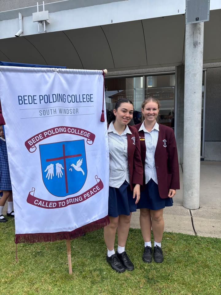 518854690242906_1418931560235210-1