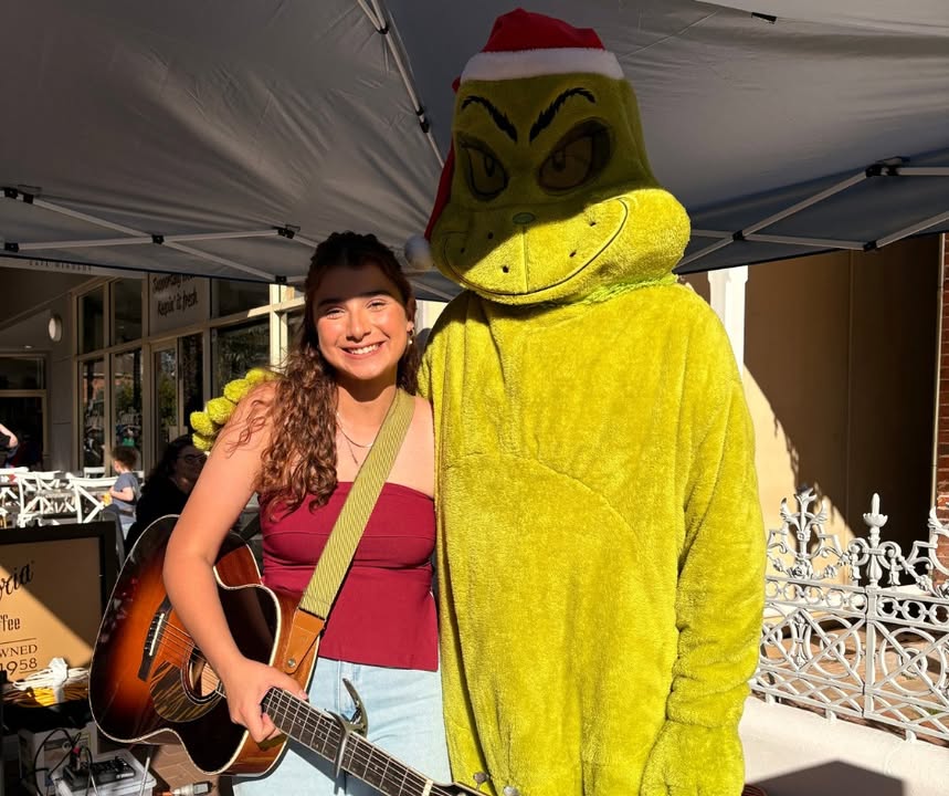 518854690242906_1439335434861489-1