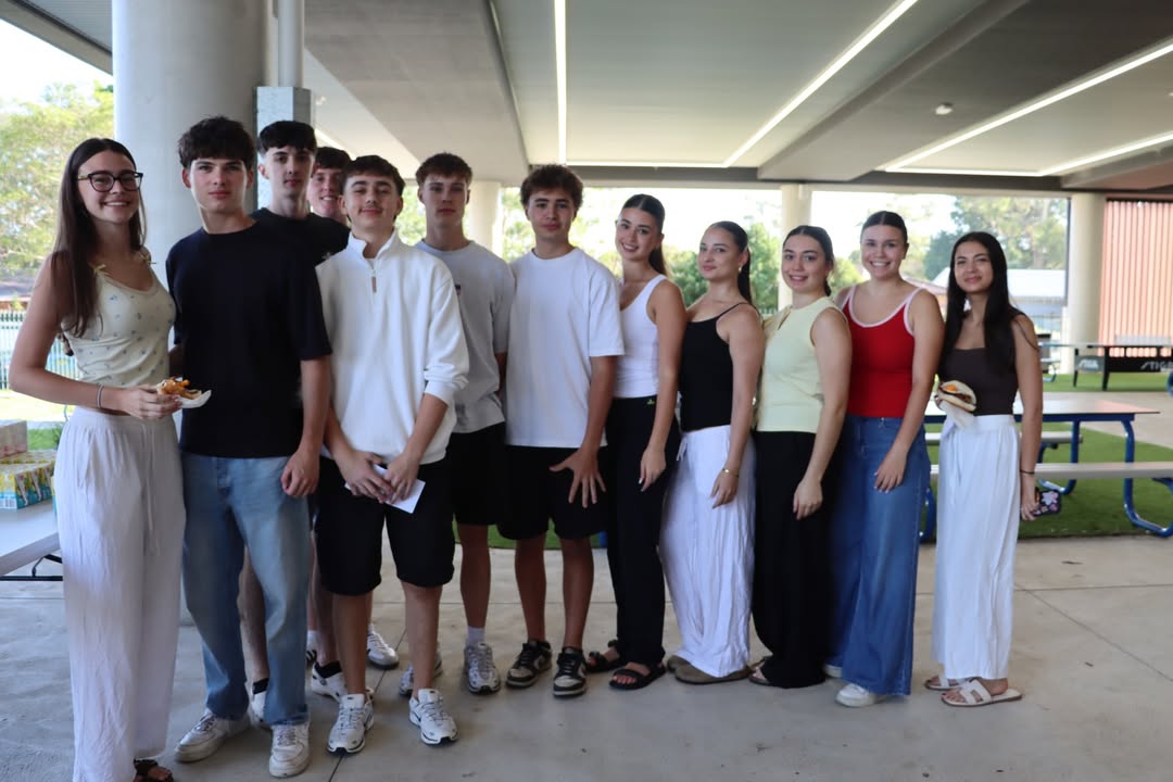 518854690242906_1446440590817640-1