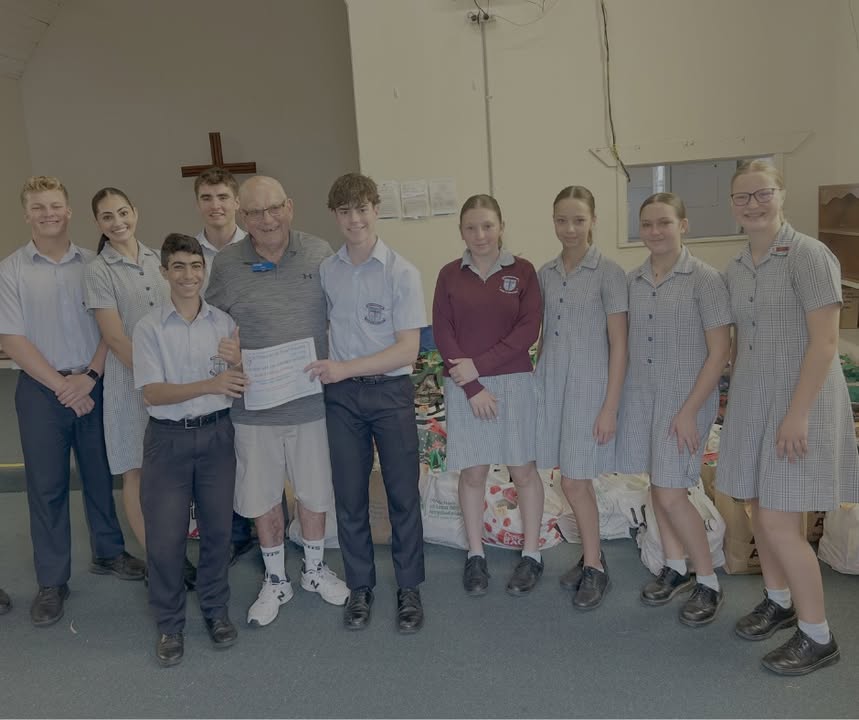 518854690242906_1449967423798290-1