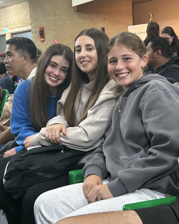 518854690242906_1553487900112908-1